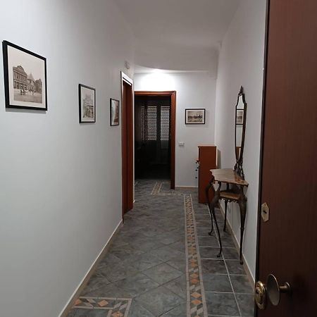 Camera Moderna Rome Extérieur photo